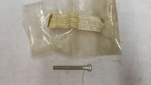 Yamaha XVZ1200 V-Max 1200 Hexagon Socket Head Bolt 90110-06054-00 NOS 海外 即決