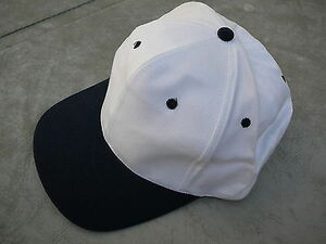 White Ballcap hat with navy visor vents & top button Dallas Peterbilt logo NEW 海外 即決