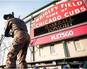 Wrigley Field Cubs Unsigned Main Entrance Facade w/Monument Exterior Photo 海外 即決