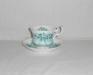 Vintage Royal Albert Bone China Melody Series Nocturne Teacup and Saucer 海外 即決