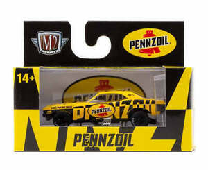 M2 Machines 1971 Dodge Challenger Funny Car M2 Auto-Thentics Release 87 1:64 海外 即決