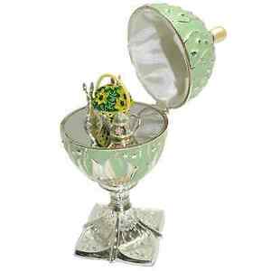 2002 Wallace Silversmiths Silver Plated Wind up Musical Easter Egg Box mint grn 海外 即決