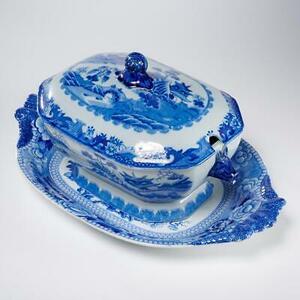 Antique Staffordshire Blue Willow Chinoiserie Pig Handle Underplate Soup Tureen 海外 即決