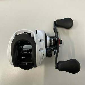 Bass Pro Shops Prodigy Baitcast Reel PBC10SHA - Right - 7.5:1 海外 即決