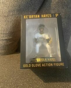 Pittsburgh Pirates Ke'Bryan Hayes Gold Glove Action Figure 5/5/2024 Coen 海外 即決