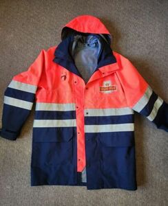 Royal Mail Rain Jacket, Size Large, PreOwned, No Inner Lining, MI035 海外 即決