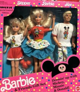 Barbie & Friends Gift Set Disney 1991 3177 Ken Skipper Mickey Minnie Donald 海外 即決