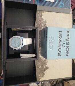 Swatch x Omega Bioceramic Moonswatch Mission To Uranus SO33L100 Blue Men Watch 海外 即決