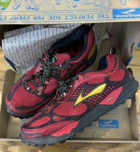 BRAND 新品 ブルックス CASCADIA 6 レッド トレイル ランニング SHOE W/BOX 海外 即決