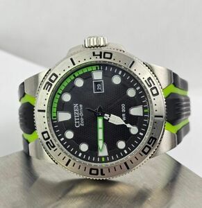Citizen Eco-Drive E168-S080100 WR200 Date Quartz Stainless Steel Watch 45 mm 海外 即決