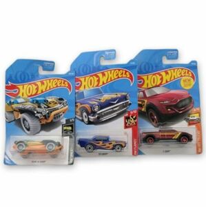 HOT WHEELS '57 CHEVY w/ Flames - DUNE A SOAR Space CARS & 2 TUFF TRUCK + Boxes 海外 即決