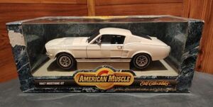 USED ERTL AMERICAN MUSCLE COLLECTOR'S EDITION 1967 FORD MUSTANG GT 1:18 DIE-CAST 海外 即決