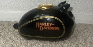 Harley Davidson Ceramic Hog/Gas Tank Coin Piggy Bank ~ MINT 海外 即決