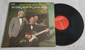 Chet Atkins...."Chet Picks On The Pops" 12" バイナル Record LP 海外 即決