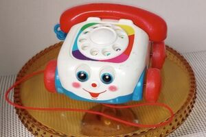 Vintage Fisher Price Chatter Phone Rotary Telephone Children's Pull Toy 海外 即決