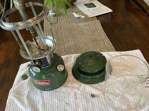 Coleman Double Mantle Lantern MODEL 220H Made in 11/74 Very Clean 海外 即決