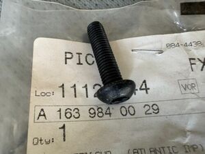 Mercedes-Benz A1639840029 W163 Tie Plate Screw Genuine OEM 海外 即決