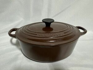 Le Creuset Oval Dutch Oven 2.6L 2.75qt 23cm Brown Enamel Cast Iron FRANCE 海外 即決