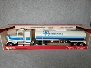 Vintage Nylint Dean Foods Semi Truck Trans Tanker w/ Box No. 318 海外 即決
