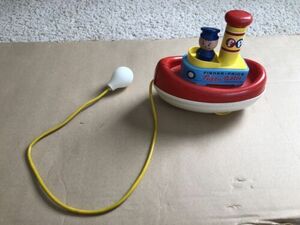 Vintage 1967 Tuggy Tooter Pull Toy Boat (Fisher Price) #139 海外 即決