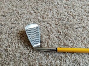 Momentus Golf Club Swing Trainer Correct Grip Right Handed RH Aide 40oz HEAVY 海外 即決