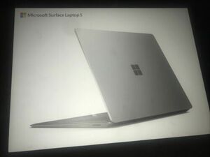 Microsoft Surface Laptop 5 13.5" (256GB SSD, Intel Core i5 12th Gen., 4.40 GHz, 海外 即決