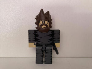 ?Jazwares Roblox Celebrity Collection Mystery Figure Viking + Sword Brown Male 海外 即決