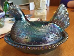 Vintage Indiana Glass Iridescent Blue Hen On Nest Carnival Candy Dish Nesting 海外 即決