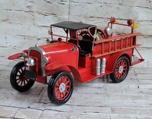 So Prairie N.Y. FIRE DEPT Vintage Model Red Metal Truck Collectible Gift Figure 海外 即決