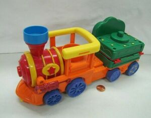 Vintage Fisher Price 1998 Big Top Musical Motorized Circus Train Toy 海外 即決