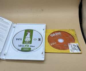Shawn white and Wii fit plus lot 海外 即決