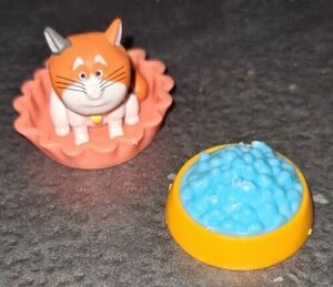 Cat Mini Figure 1 Inch With Bed and food bowl 3 Pc Set 海外 即決