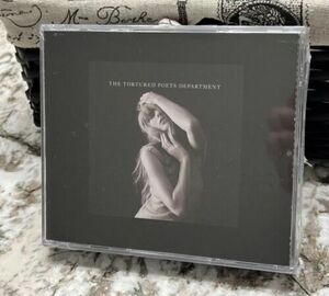 BRAND NEW Taylor Swift - The Tortured Poets Department (DELUXE CD - BLACK DOG) 海外 即決