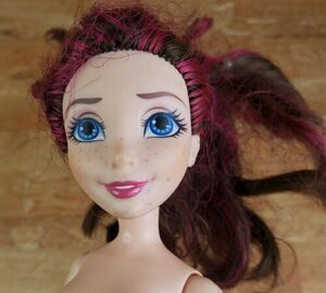 Disney Descendants Jane Hasbro Fashion Doll Toy Fairy Godmother Missing Hands 海外 即決