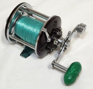 Vintage PENN PEERLESS No. 9 Level Wind Reel Baitcaster in Excellent Condition 海外 即決
