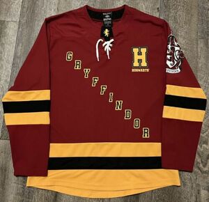 Harry Potter Gryffindor Quidditch Hockey Jersey size Small NWOT 海外 即決