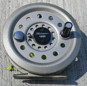 Shakespeare 1094 Fly Fishing Reel 海外 即決