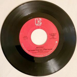 Mike Post 45 RPM Hill Street Blues And Aaron's Theme Songs On Elektra Label 海外 即決