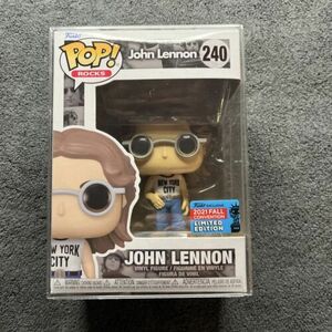 Funko POP! Rocks JOHN LENNON 240 - NYCC 2021 Limited Edition w/ Protector 海外 即決