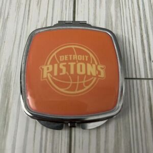 2010 NBA Compact Mirror - Detroit Pistons 海外 即決