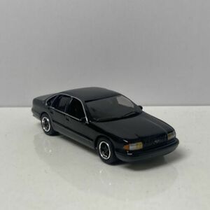 1996 96 Chevy Impala SS Collectible 1/64 Scale Diecast Diorama Model 海外 即決