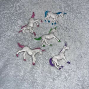 Unicorn toy Lot Of 5 Party Favor Figurine Bundle Kids 海外 即決