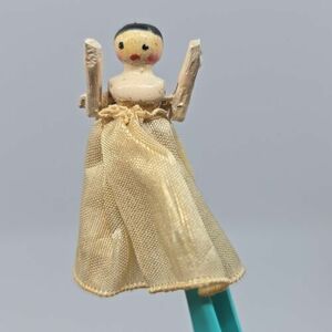 Grodnertal 1.4"WoodenPeg Doll Beautiful Orginal Clothes Glossy So Tiny 海外 即決