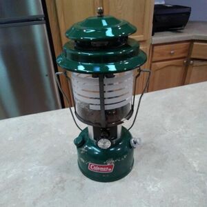 Coleman Lantern Model 220J From 1977 - Perfect Working Condition 海外 即決