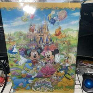 Tokyo Disney Resort Easter Wonderland Plastic Folder File 9”x12" Disneyland 海外 即決