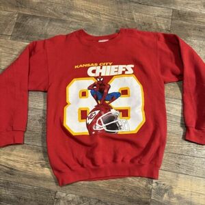 Medium Red Vintage Kansas City Chiefs Marvel Rison #89 Spider-Man sweater RARE! 海外 即決