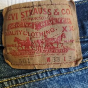 Levi's 501 XX Jeans Button Fly Mens 33x34 Gold Tone Button Distressed Blue Denim 海外 即決