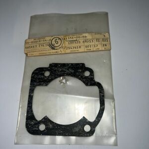 NOS GENUINE OEM YAMAHA CYLINDER BASE GASKET RD125 1975 1976 TA125 LS2 1972 海外 即決