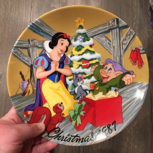 THE DISNEY COLLECTION CHRISTMAS 1987 SNOW WHITES SURPRISE LIMITED EDITION PLATE 海外 即決