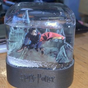 Harry Potter Snow Globe Quidditch 3" Tall TM & WBEI (s13) Plastic 海外 即決